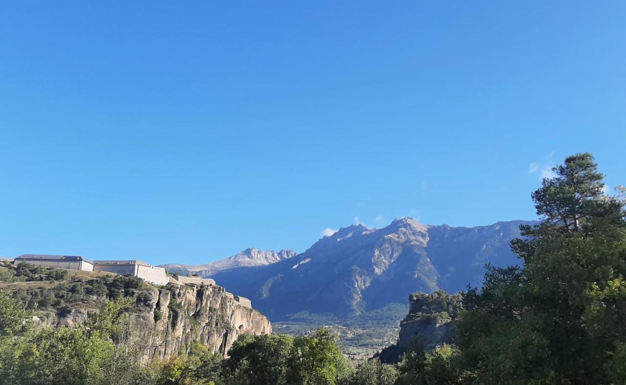 Le Pre Fleuri A Guillestre - Appartements Neufs Classes Meubles De Tourisme 3 Etoiles - Parking Privatif Εξωτερικό φωτογραφία