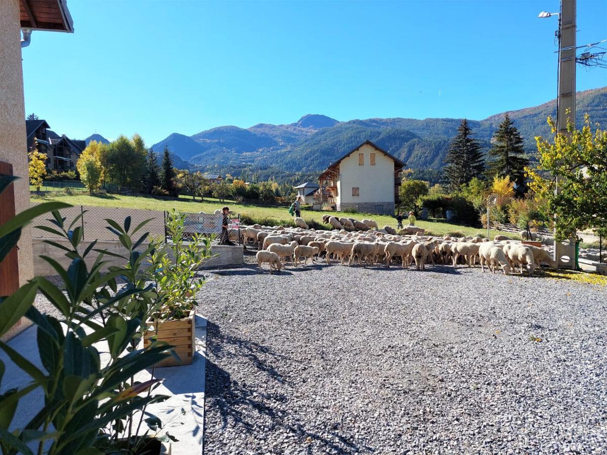 Le Pre Fleuri A Guillestre - Appartements Neufs Classes Meubles De Tourisme 3 Etoiles - Parking Privatif Εξωτερικό φωτογραφία